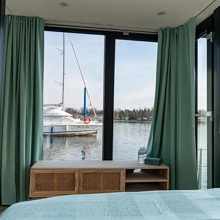 船屋 Houseboat Noemi Yacht Club Marina Di Verbella